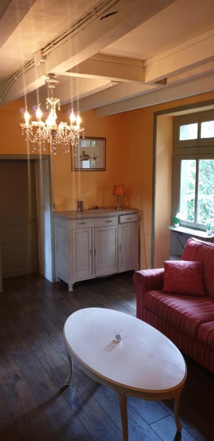 Maison Fleurie Hébergement de vacances *